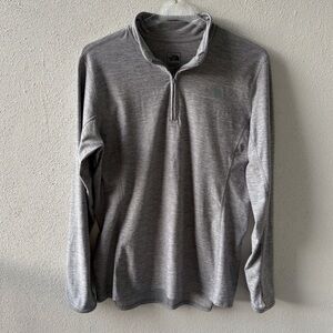 North Face Gray Quarter Zip Thumb Holes Women’s Size XL Activewear Athleisure